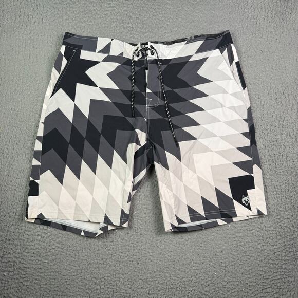 Greyson Indian Wells Board Shorts Mens 40 Black Gray Geometric Swim Trunks 9" - Picture 1 of 10